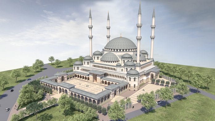 İzmir'de Yapılan 15 Bin Kişilik Caminin Yüzde 90'ı Tamamlandı