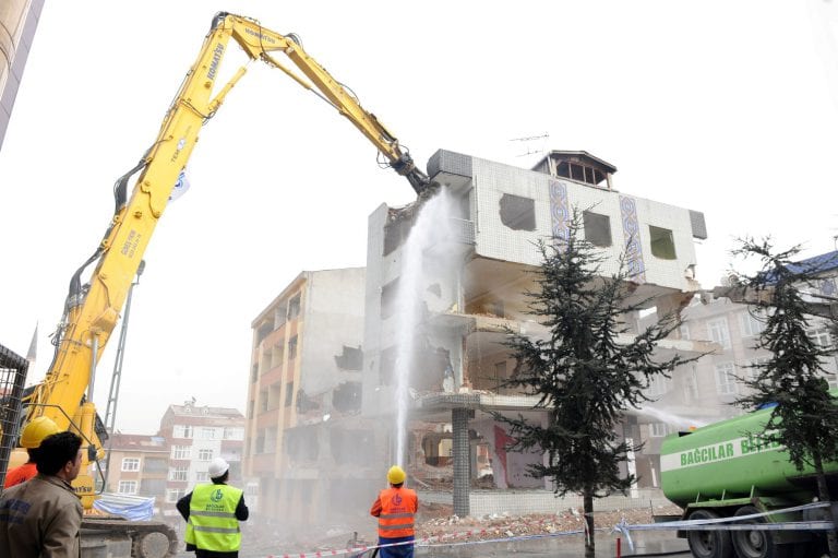 6.7 Milyon Riskli Yapı 20 Yıl İçinde Yenilenecek