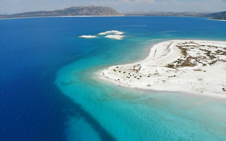 Salda Gölü Millet Bahçesi’nin İhalesi Yapıldı