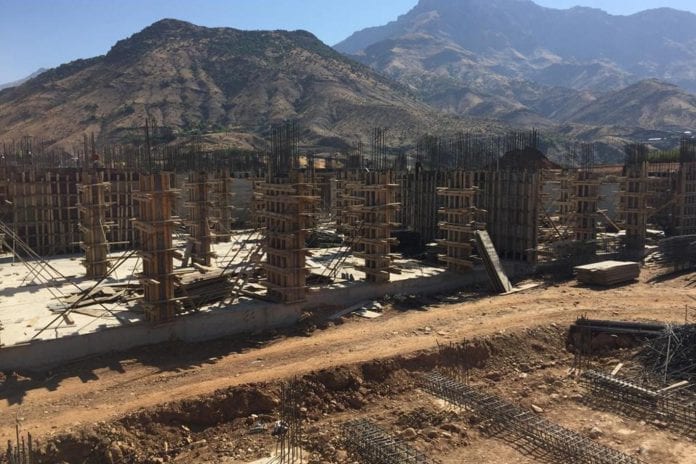 Sason'da Yeni Hastane İnşaatı Hızla Devam Ediyor