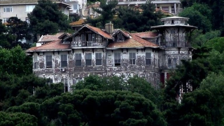 Büyükada'daki Hacopulos Köşkü Restore Edilecek