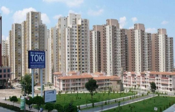Akdeniz'de 416 dairelik toplu konut projesinin inşaatına başlandı