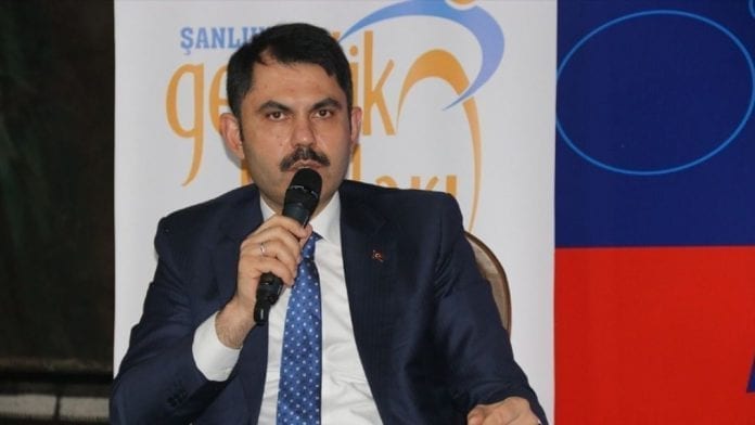 Çevre Bakanı Kurum: Arnavutluk'ta deprem konutlarının yapımına Ocak sonunda başlanacak