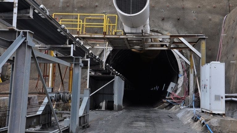 Vauk Dağı Tüneli'nin Yüzde 20'si Tamamlandı