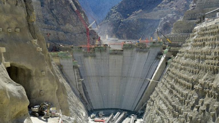 Türkiye'nin En Yüksek Baraj İnşaatının Gövde Yüksekliğinde Son 65 Metre