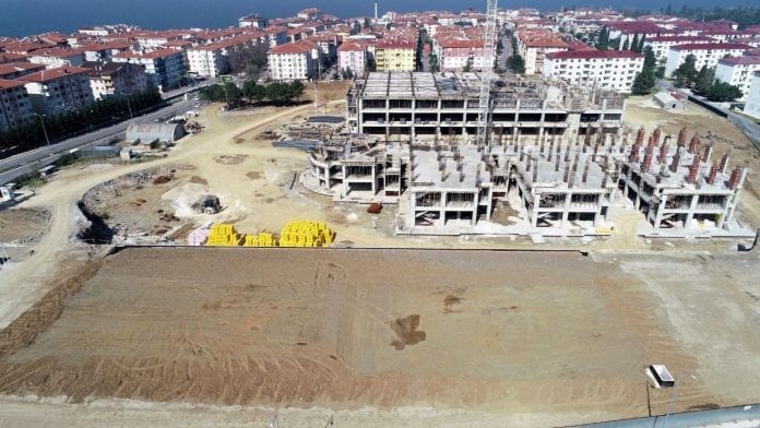Yeni Gölcük Devlet Hastanesi Tam Gaz