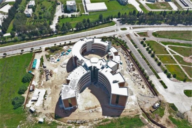 ÇÜ Güzel Sanatlar Fakültesi Hizmet Binası İnşaatının Yüzde 82’si Tamamlandı
