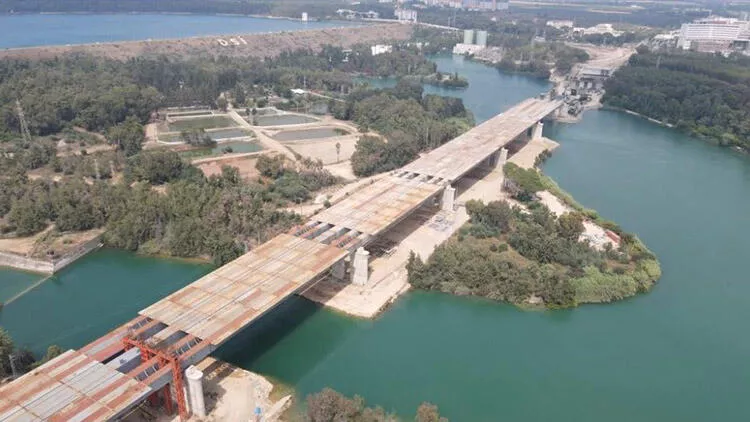 Adana 15 Temmuz Şehitler Köprüsü İnşaatı Devam Ediyor