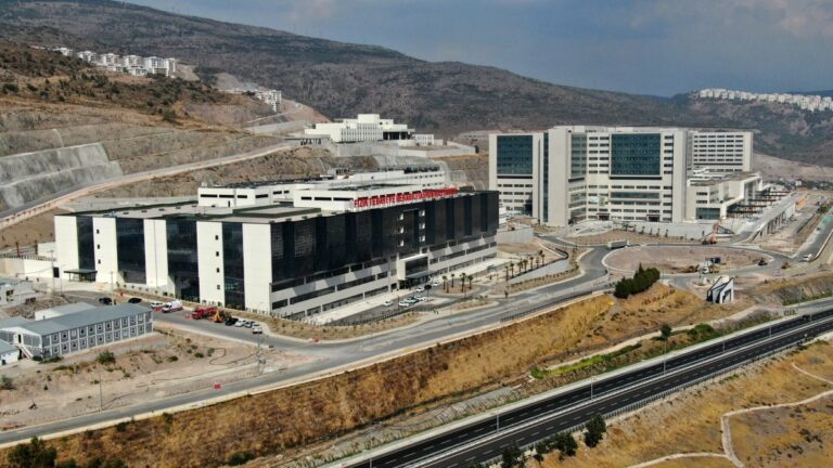 İzmir Şehir Hastanesi İnşaatında Sona Gelindi