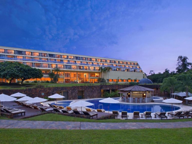 Tenisçi Nadal’dan Otel Yatırımı