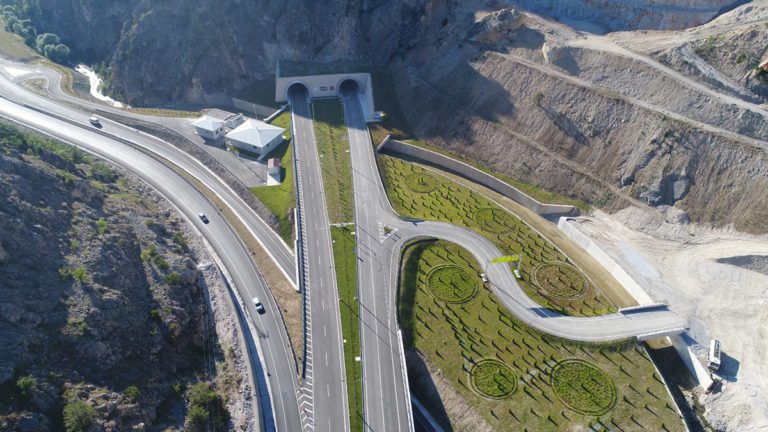 Badal Tüneli Açılıyor