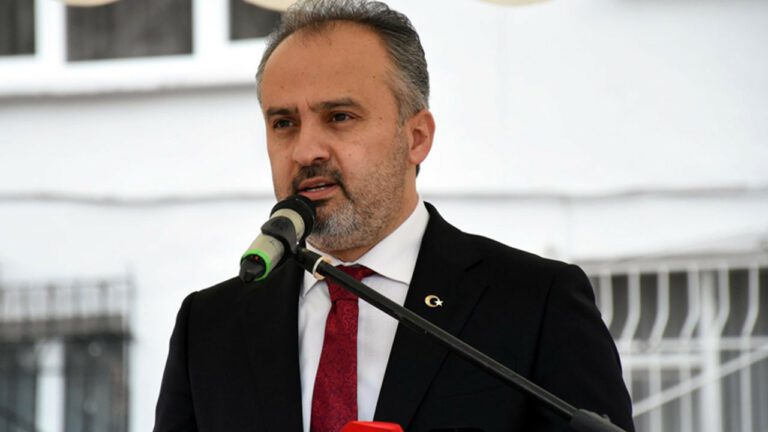 ‘’Bursa’nın Geleceği Kentsel Dönüşümdür’’