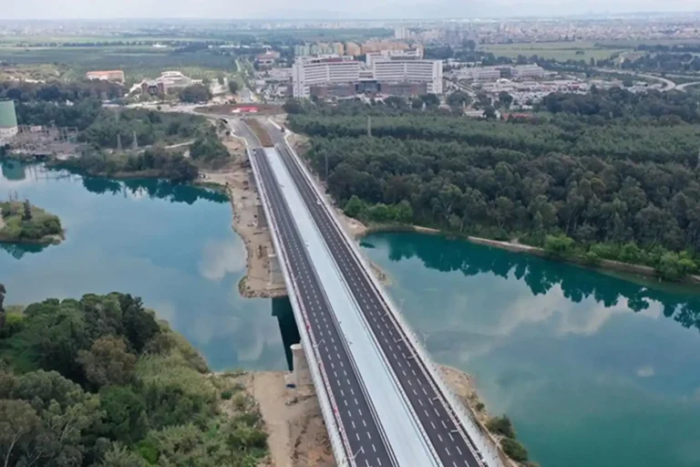 Adana 15 Temmuz Şehitler Köprüsü Yarın Hizmete Açılıyor