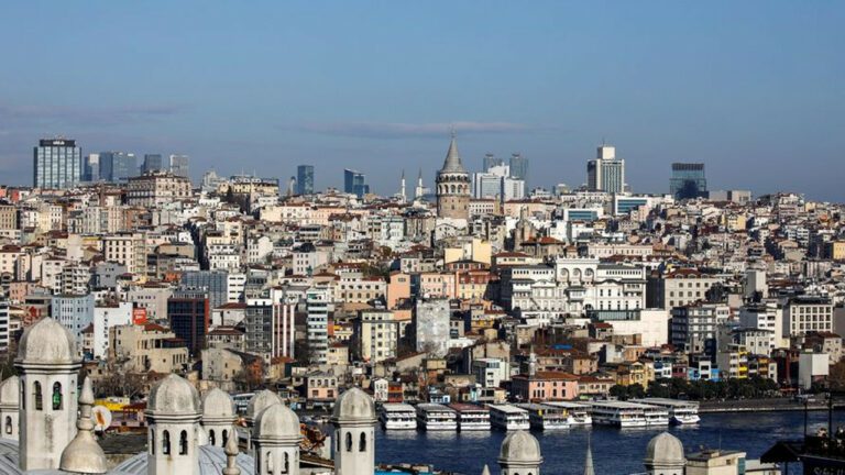 Eğilmez: ‘’Konut Fiyatları Düşecek’’