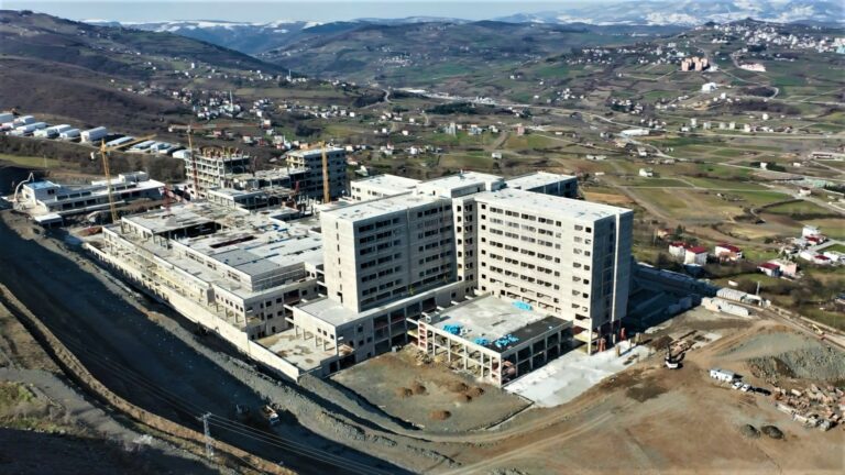 Samsun Şehir Hastanesi’nde Kaba İnşaat Çalışmaları Tamamlandı