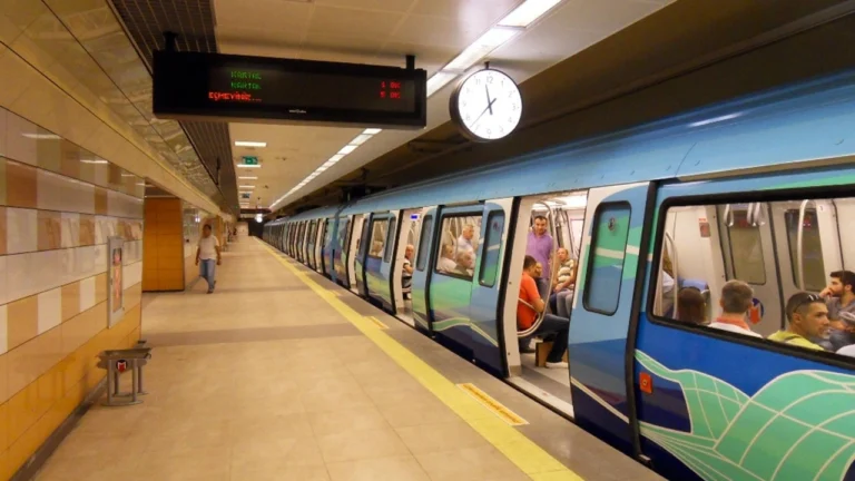 Ataköy-İkitelli Arası 21 Buçuk Dakikaya Düşecek