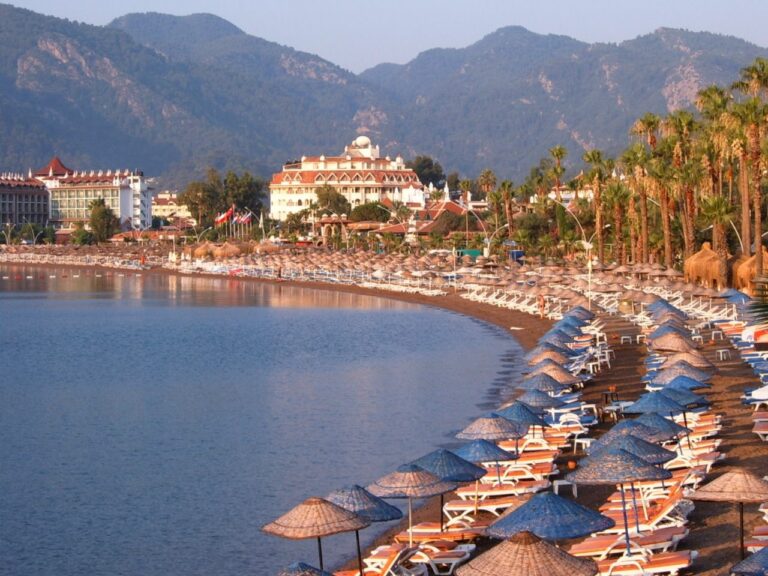 İş Bankası, Marmaris’te Otel İnşa Edecek