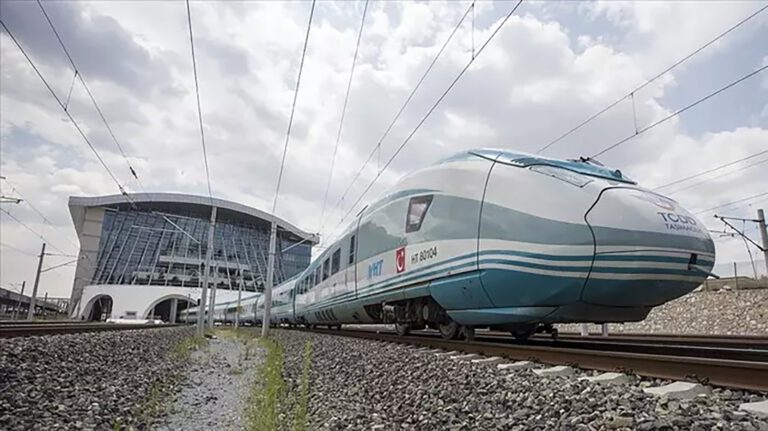 Halkalı-Kapıkule Hızlı Tren Projesinin İlk Etabı 2025 Sonuna Kadar Tamamlanacak
