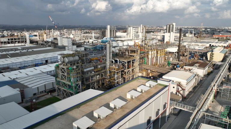 SASA Polyester İki Adet Tesis Yatırımında Bulunacak