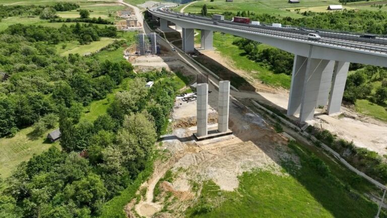 Makyol İnşaat’ın Romanya’da Üstlendiği Sibiu-Fagaraș Otoyolu (Lot 1, 2, 3, 4) ile İlgili Çalışmalar Hızla Sürdürülüyor